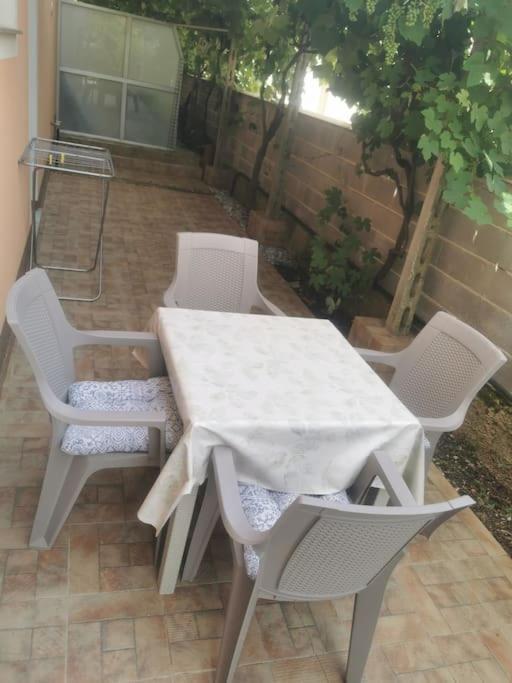 Apartmani Viktorija Fažana エクステリア 写真