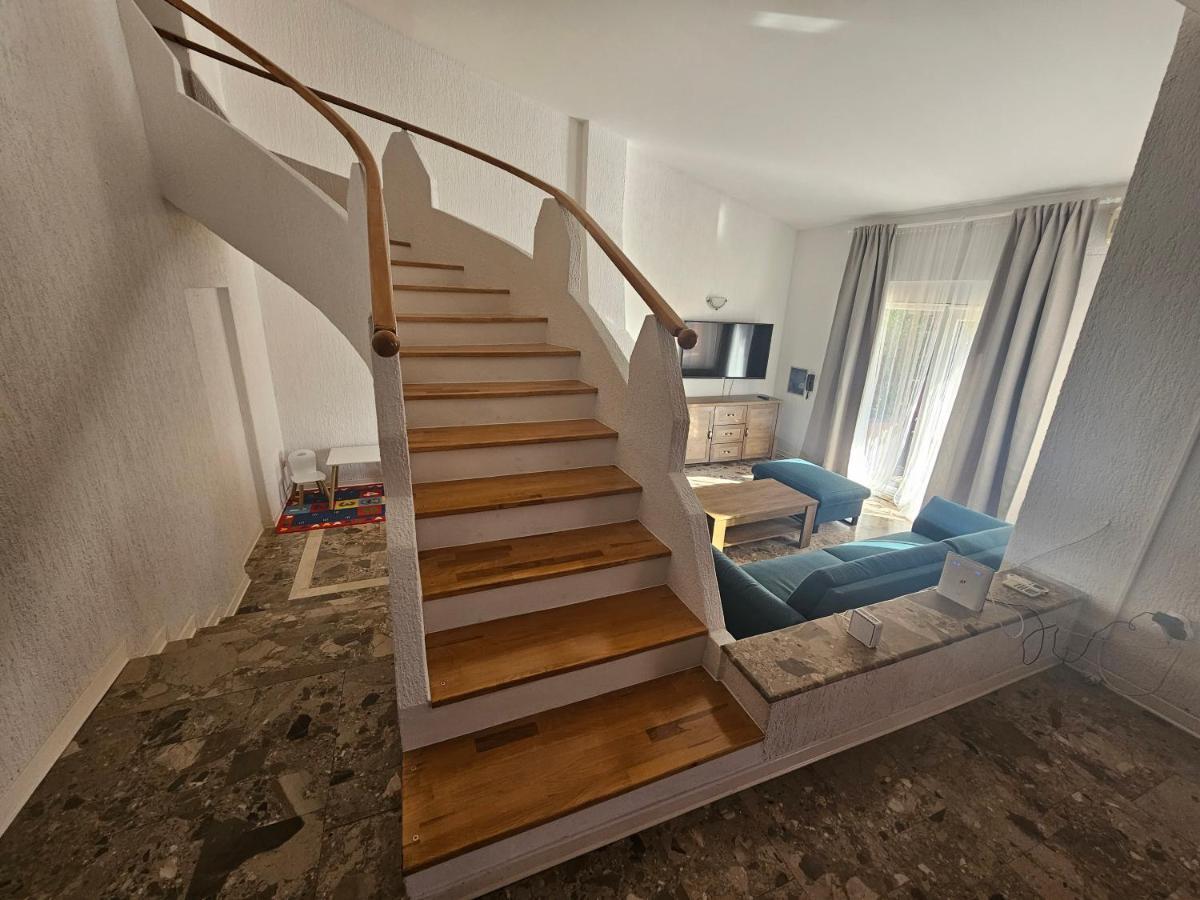 Apartmani Viktorija Fažana エクステリア 写真