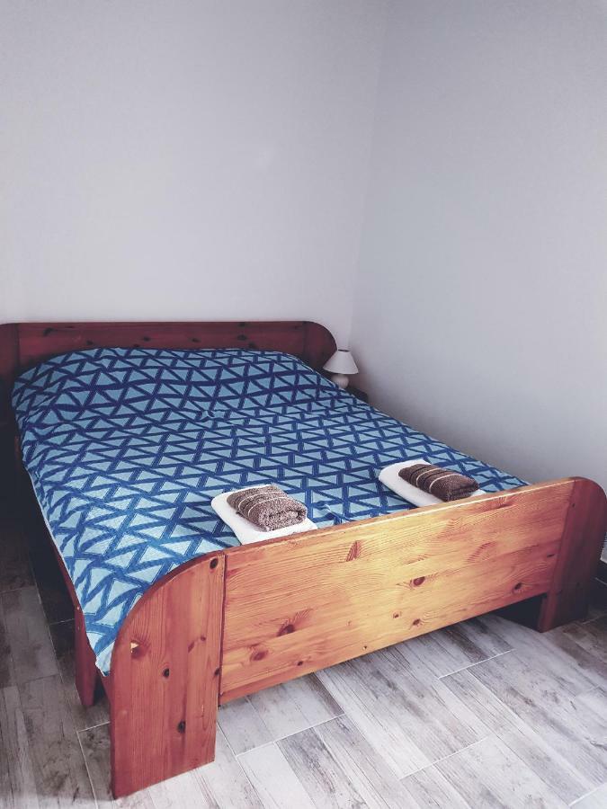 Apartmani Viktorija Fažana エクステリア 写真